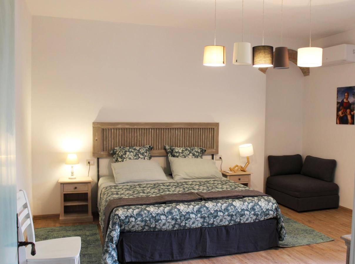 Agriturismo Il Broletto Суверето Экстерьер фото